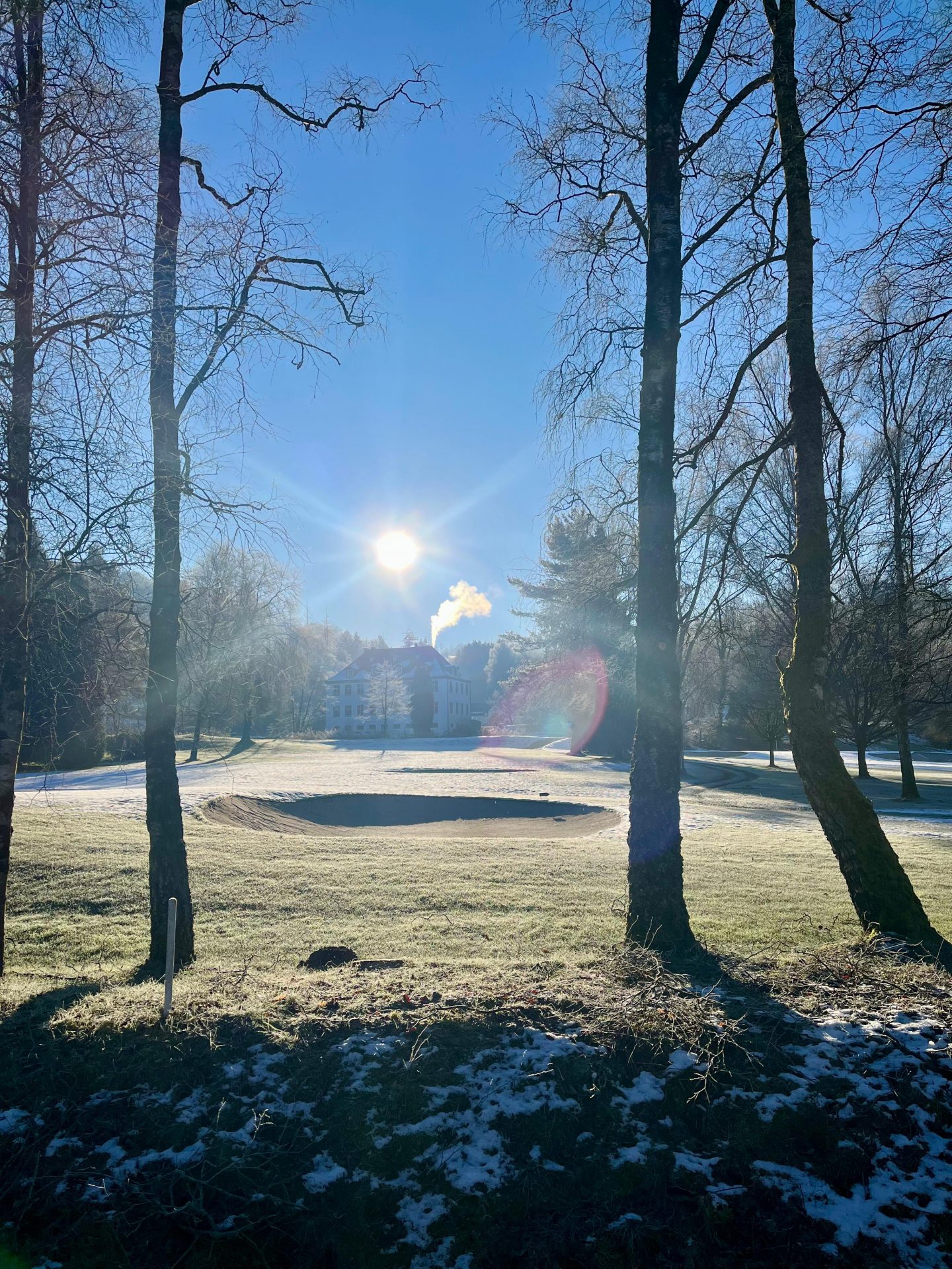 Faszinierender Golfplatz im Winter
